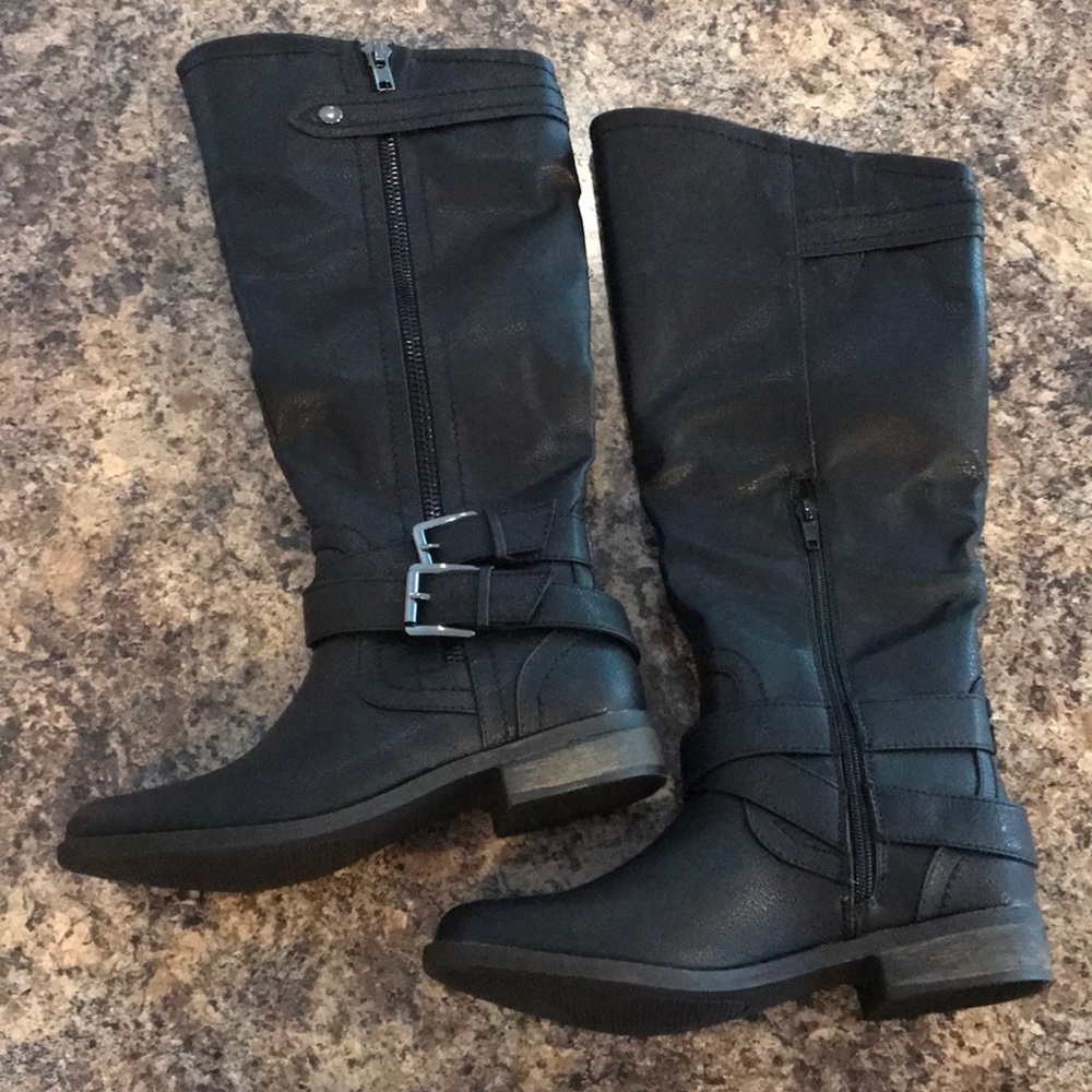 Brand new Rampage boots